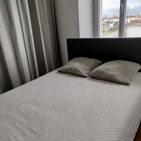 Du Doue בית נופש Saint-Malo-du-Bois